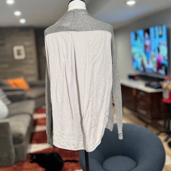 Lululemon gray cardigan - Picture 6 of 7